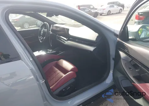 2024 BMW I5 Edrive40 from USA, damaged, VIN WBY33FK01RCR92695